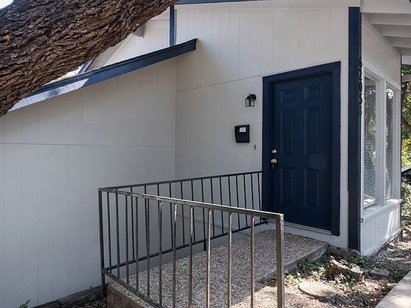 4th image of 6205 Shadow Valley Dr #B