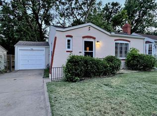 3105 SW Dorr St, Topeka, KS 66604