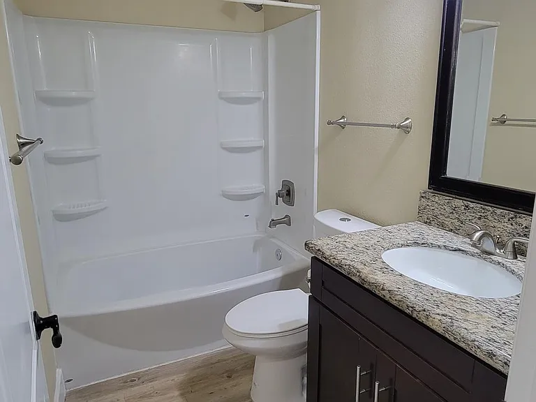 Full bath