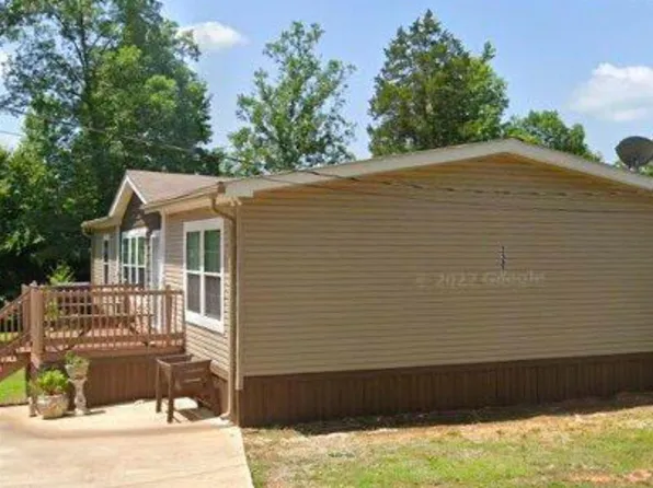5387 Demetrious Dr, Bessemer, AL 35022