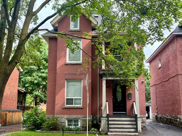 168 Stewart St, Ottawa, ON K1N 6J9