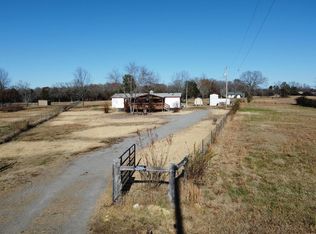 2 Chambers Ln, Mount Vernon, AR 72111