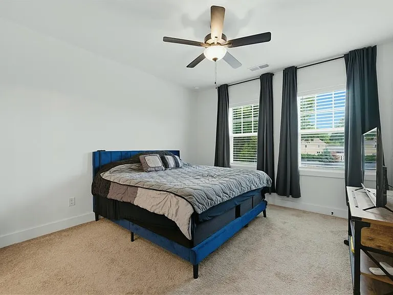 104 Mission Way — Photo 14