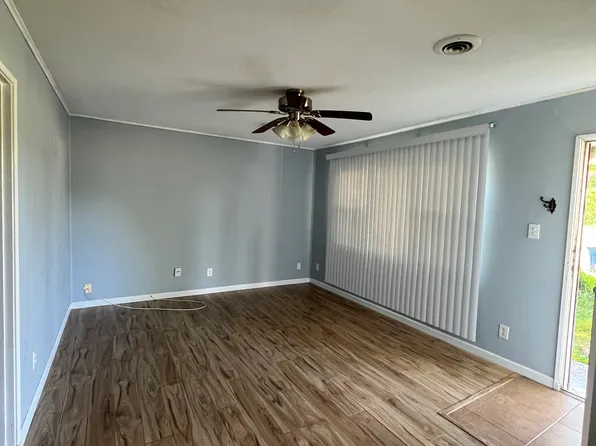 1937 Saint Clair Ave, Granite City, IL 62040