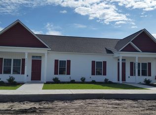 901 Pirates Landing Dr #901, Beaufort, NC 28516