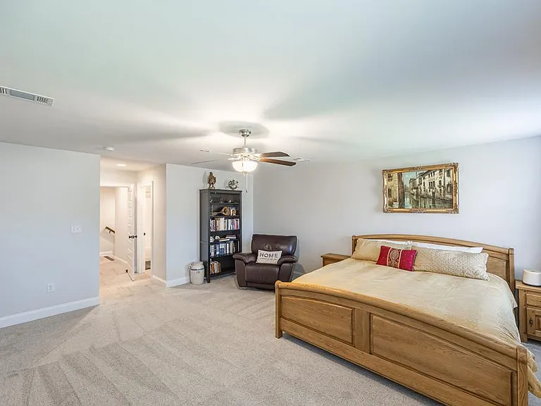 616 Charleston Mills Dr — Photo 18