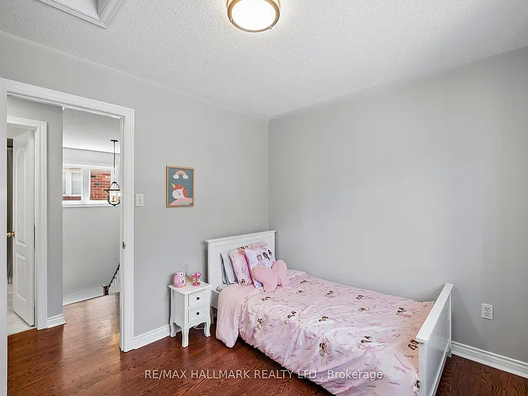 43 Nobbs Dr — Photo 34