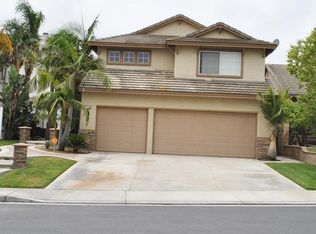 711 Avondale Dr, Corona, CA 92879