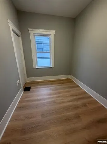 50 Orient Way — Photo 11