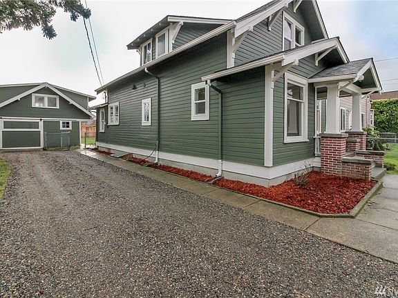 3rd image of 916 2nd Ave NW