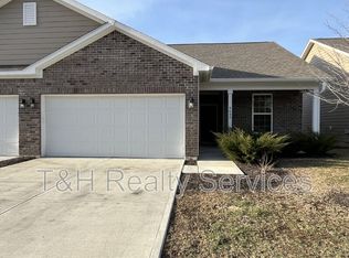5640 Brownstone Dr, Indianapolis, IN