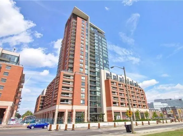 800 Lawrence Ave W Unit 403, Toronto, ON M6A 0B1