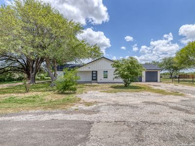121 CR 367, Uvalde, TX, 78801