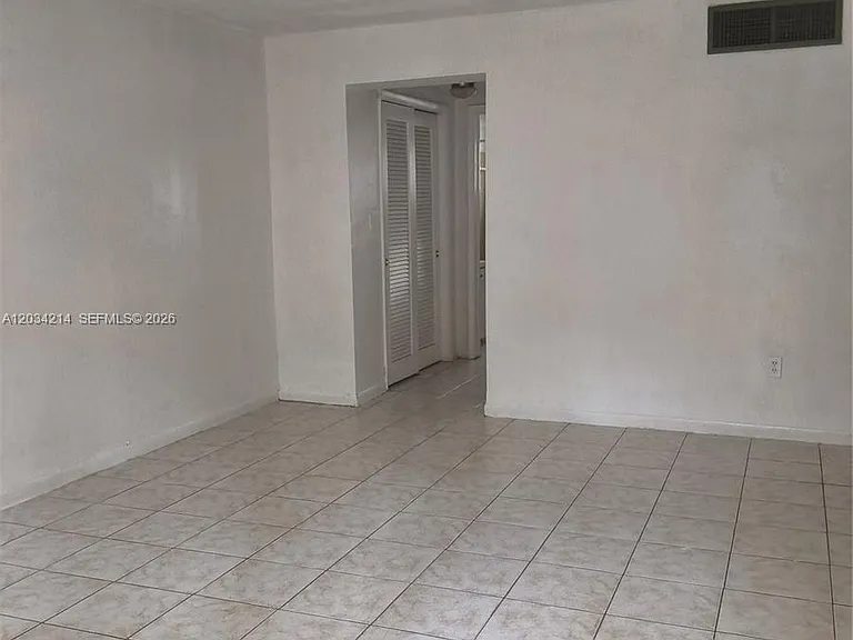 1826 Cleveland St #2 — Photo 8