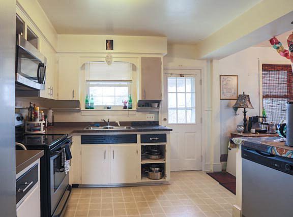 4th image of 343 Monticello Ave