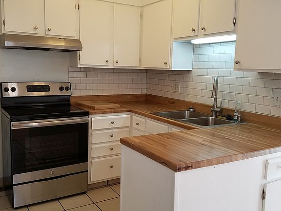 4th image of 5515 Tomah Dr APT A
