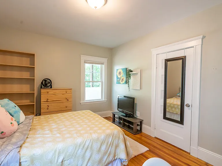 35 Elmdale St #1 — Photo 17