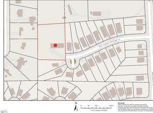 2853 Barrington Dr, Raleigh, NC 27610