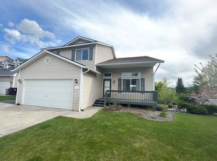 1025 NW Eden Dr, Pullman, WA 99163