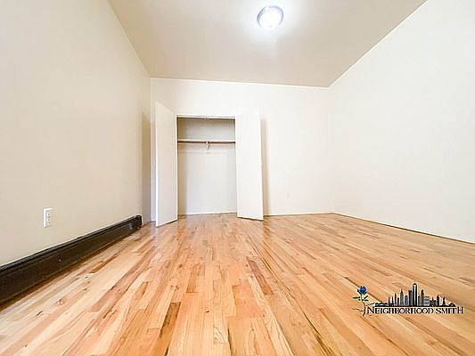 1st image of 916 Hancock St APT 3