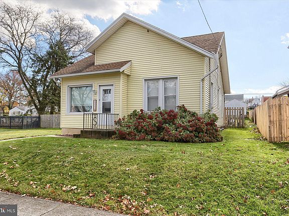 5th image of 2323 Canby St