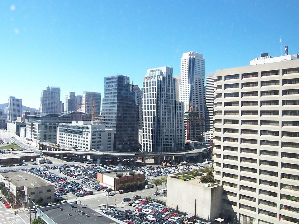 SF City View Furnished Pied e terre!