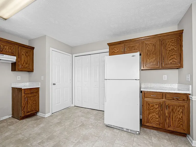 9002 Macbeth Dr — Photo 11