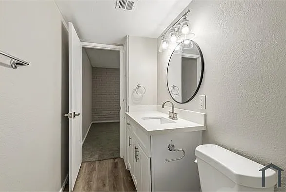407 N Williams — Photo 18