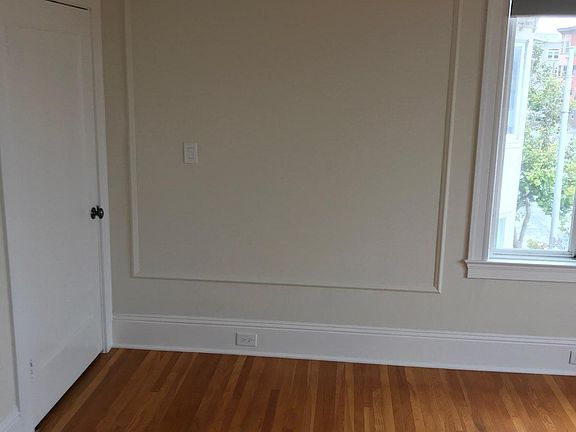 5th image of 3852 California St #3862