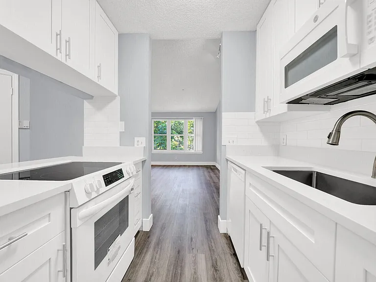 2319 N Congress Ave #22 — Photo 13