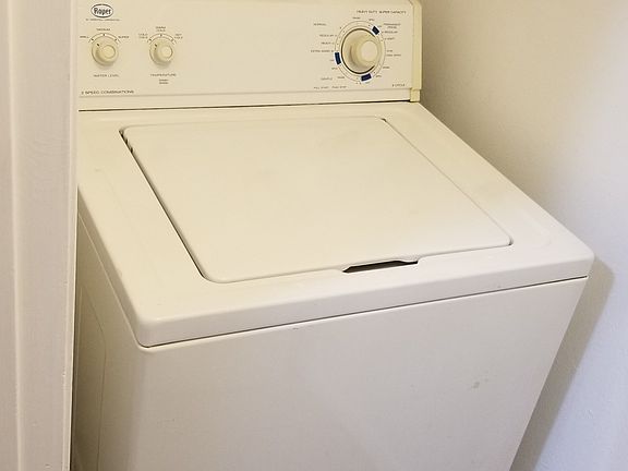 3rd image of 801 San Benito Dr #801