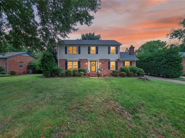 5103 Ellenwood Dr, Greensboro, NC 27410