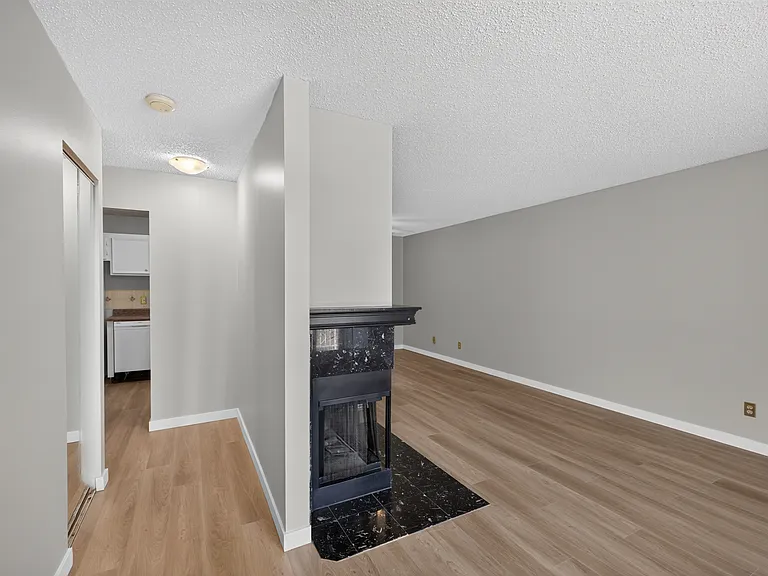2314 151st Ave NW — Photo 2