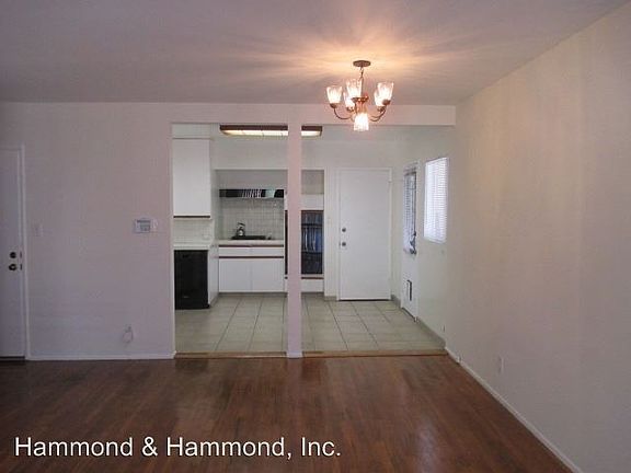 3rd image of 13109 Willard St