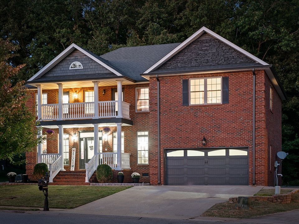 1st image of 125 Roanoke Station Cir