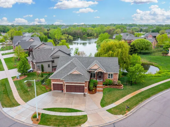 601 N Woodridge St, Wichita, KS 67206