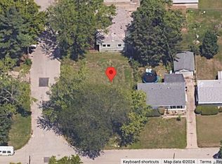 974 S Belmont Ave, Decatur, IL 62521