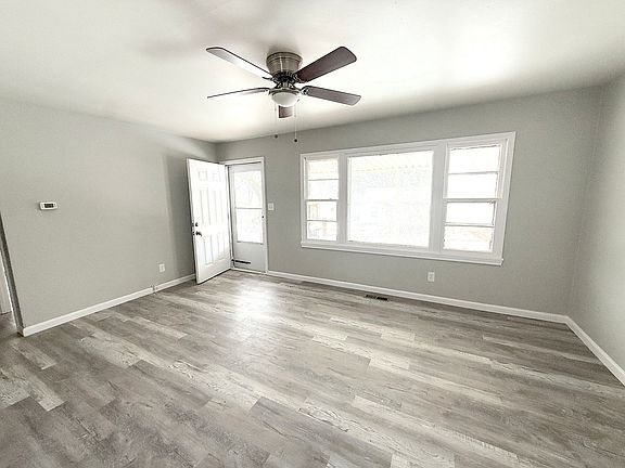 3rd image of 3209 Francis Pl