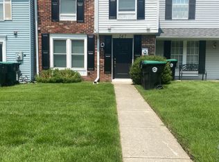 247 Vista Ct, Sicklerville, NJ 08081