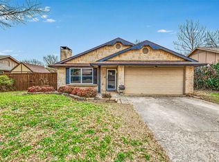1621 Live Oak Dr, Lewisville, TX 75067