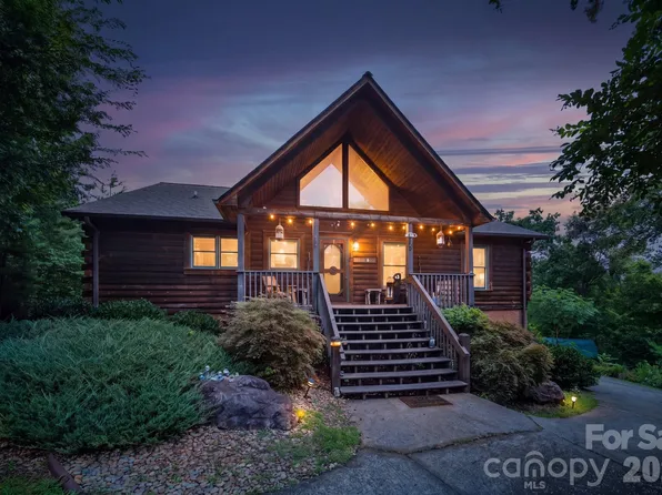 417 Garden Ln, Lake Lure, NC 28746