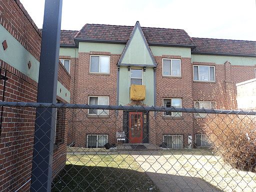 1st image of 2835 Colorado Blvd APT 10