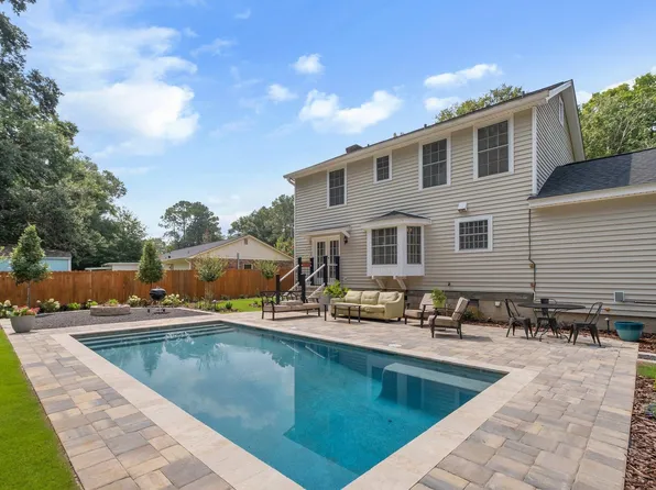 3236 Cranleigh Dr, Tallahassee, FL 32309