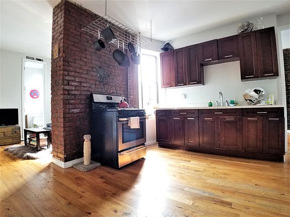 2nd image of 1298 Dekalb Ave APT 16