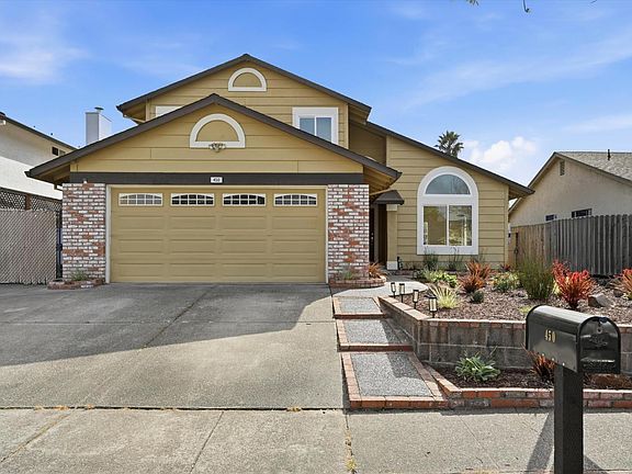 2nd image of 450 Nikki Drive