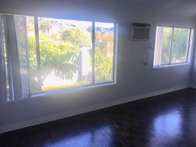 1st image of 649 Westbourne Dr APT 303