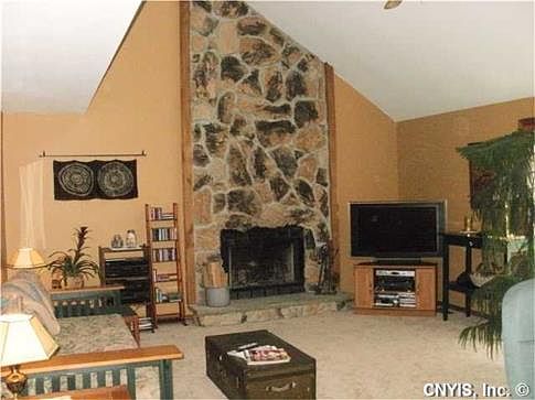 5th image of 6013 Jerusalem Dr