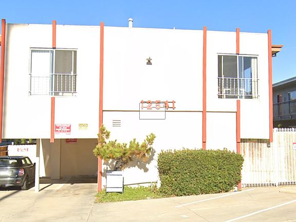 2nd image of 12541 Pacific Ave APT 5