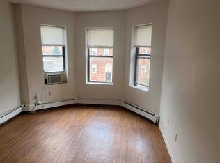 59 S Huntington Ave APT 4, Boston, MA 02130