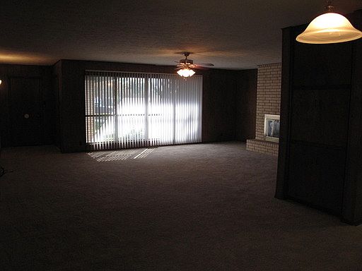 5th image of 308 Hollyhill Ln